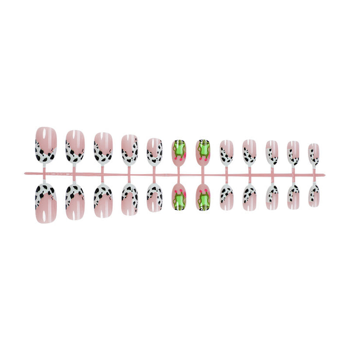 Artistic Animal-Themed Press-On Nail Set Stornfield