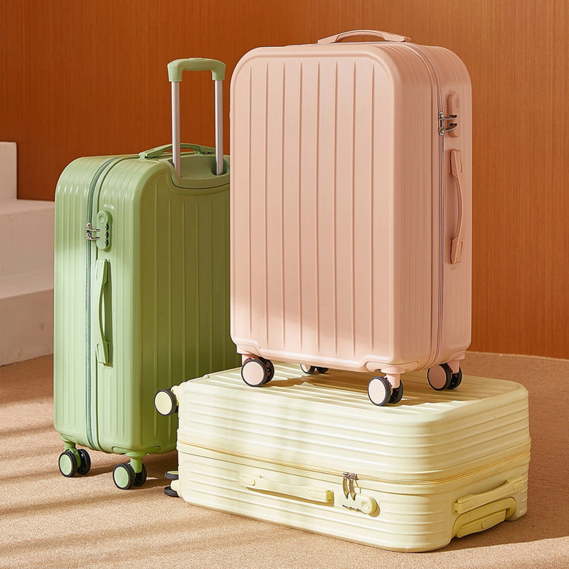 Unisex Durable Lightweight Spinner Suitcase Stornfield
