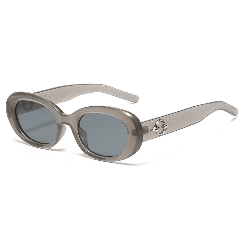 Retro-Inspired Oval Frame Sunglasses Stornfield