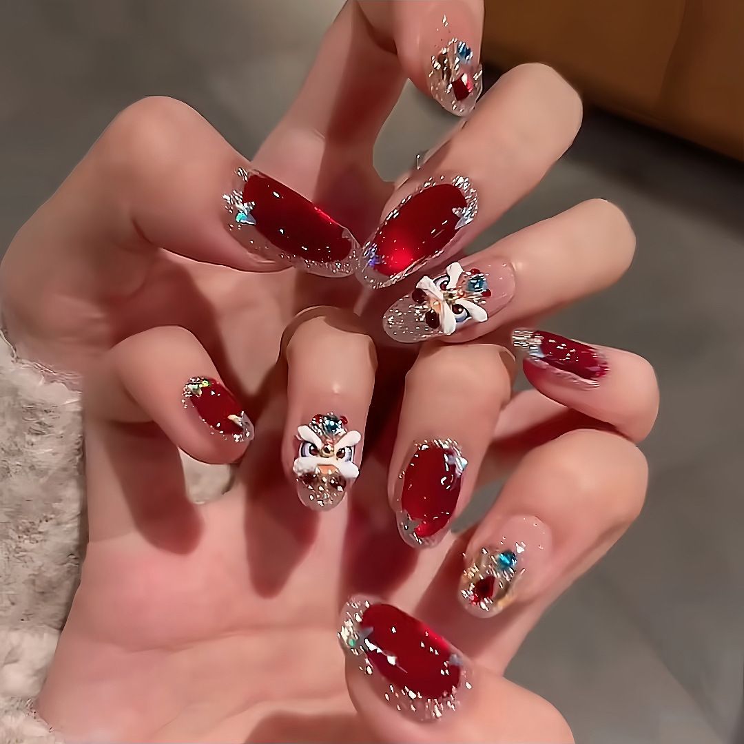 Artistic Rhinestone-Embellished Nail Extensions Stornfield
