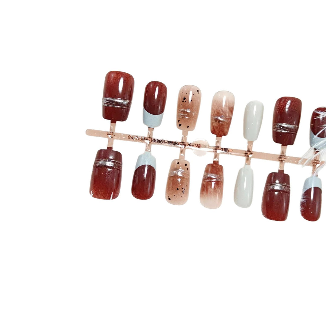Glamorous artificial nails with elegant accents Stornfield