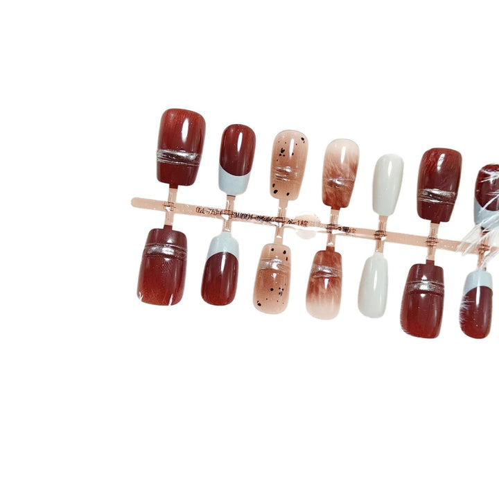 Glamorous artificial nails with elegant accents Stornfield