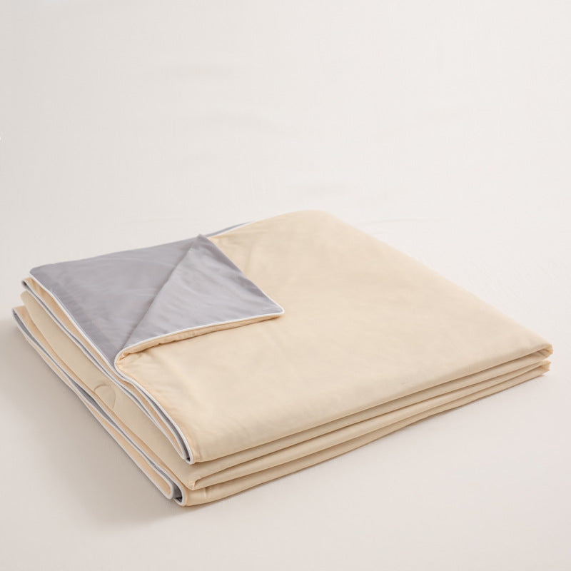 Reversible Soft Microfiber Blanket