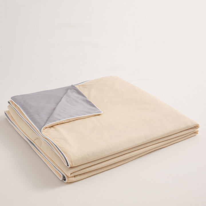 Reversible Soft Microfiber Blanket