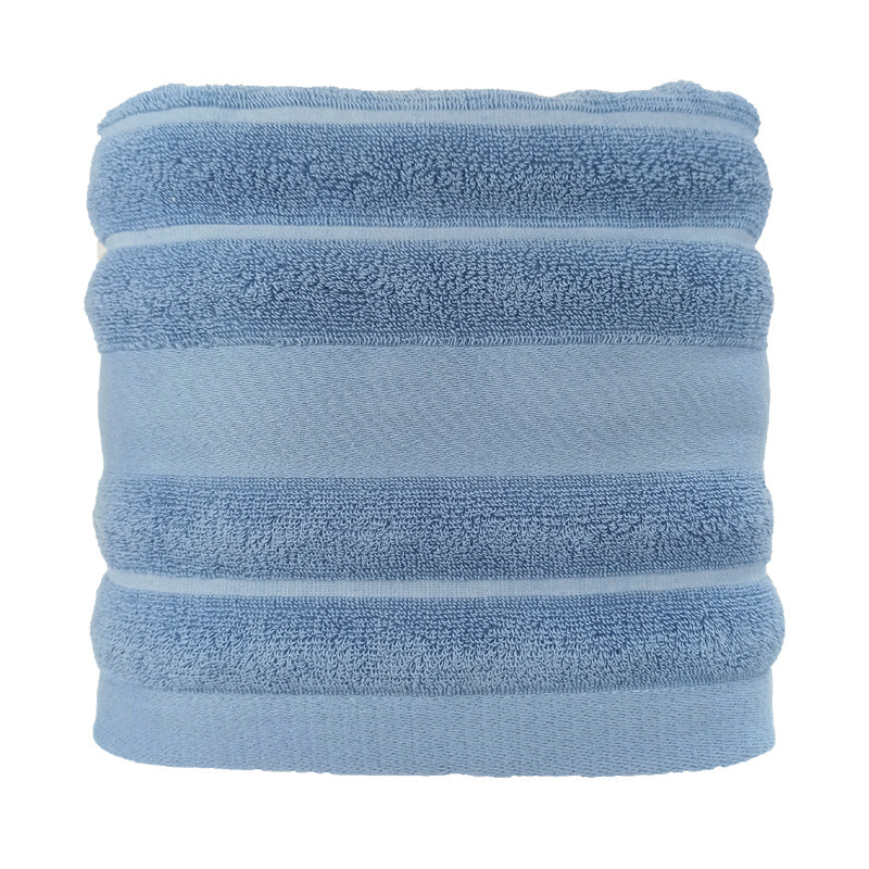 High-Quality Bath Towel with Elegant Border Stornfield