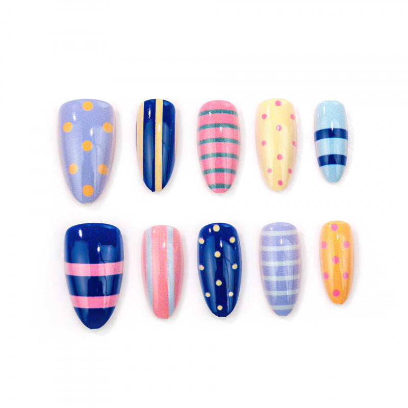 Creative Patterned Press-On Nail Art Set