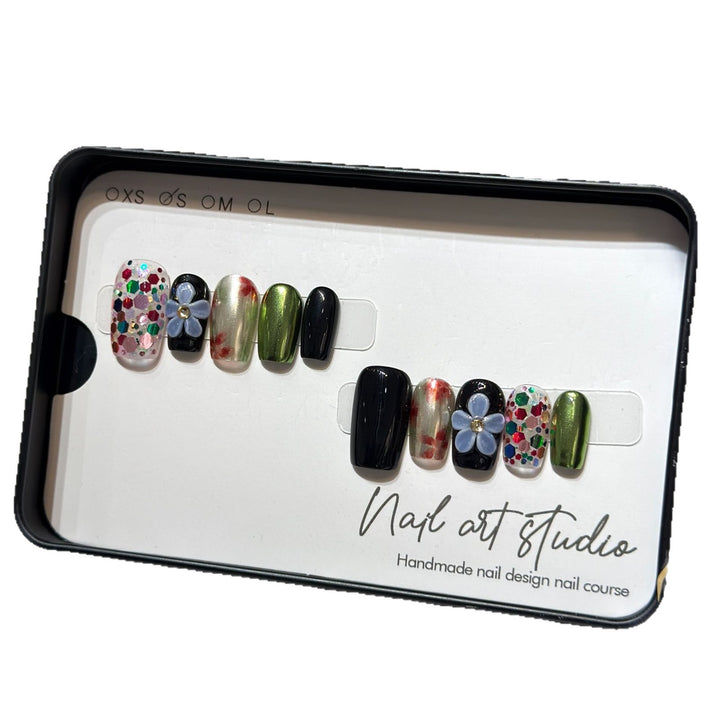 Artistic Floral-Inspired Press-On Nail Set Stornfield