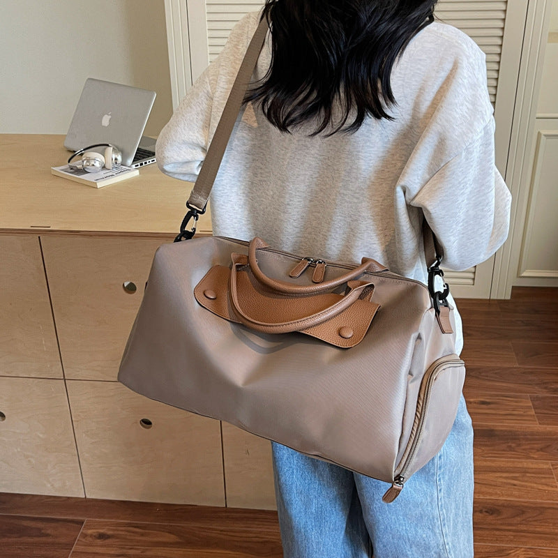 Travel bag with practical compartments Stornfield