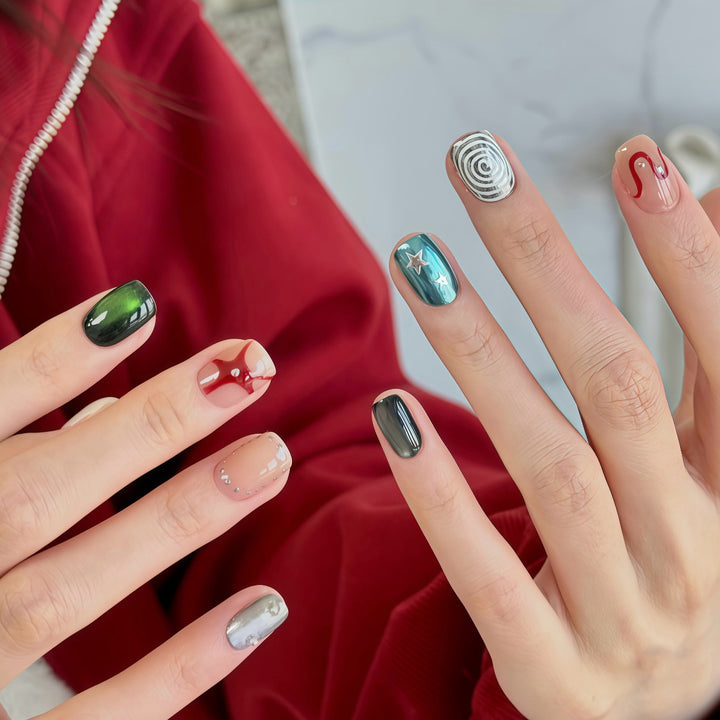 Artistic Seasonal Press-On Nail Set