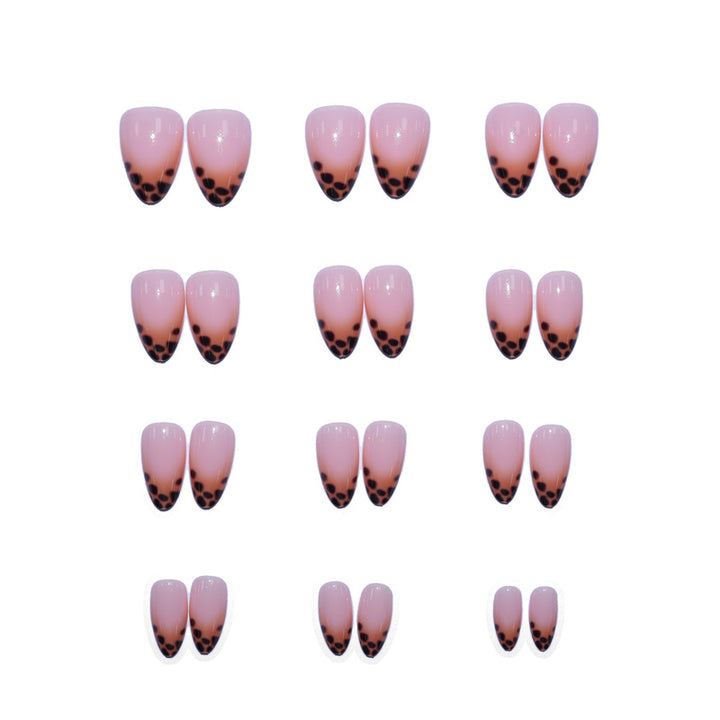 Elegant Press-On Nails with Animal Accents Stornfield