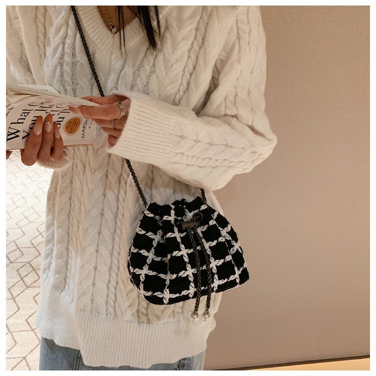 Woven Bucket Handbag