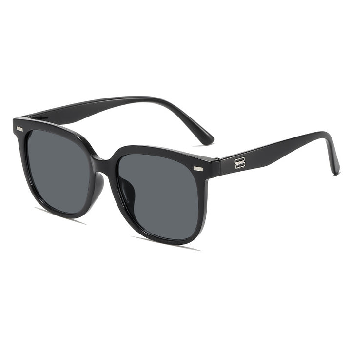 Stylish Oversized Sunglasses Stornfield
