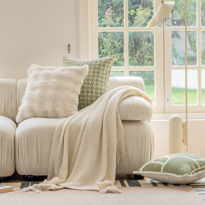 Decorative cushion