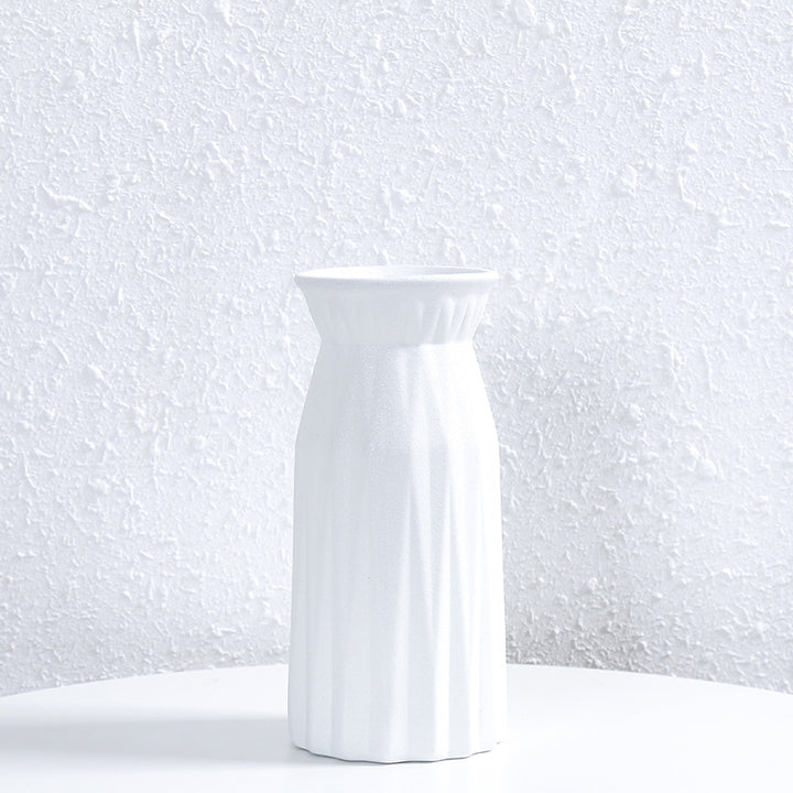 Modern Textured Ceramic Flower Vase Stornfeild 1790310307