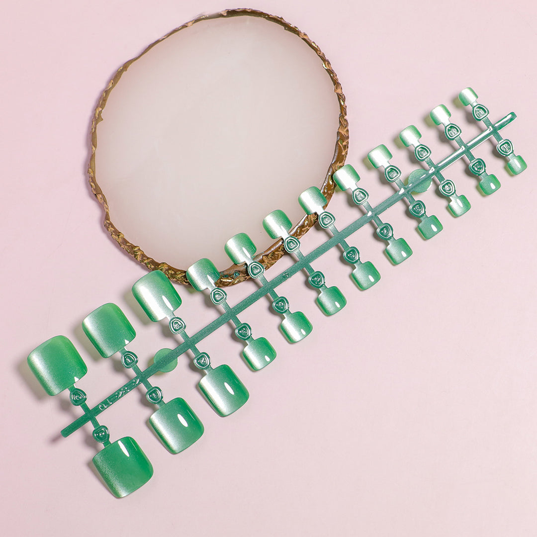 Glossy Press-On Nail Collection Stornfield