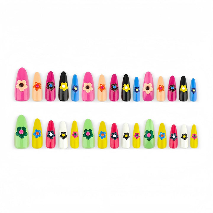 Artificial nails with floral 3D design Stornfield