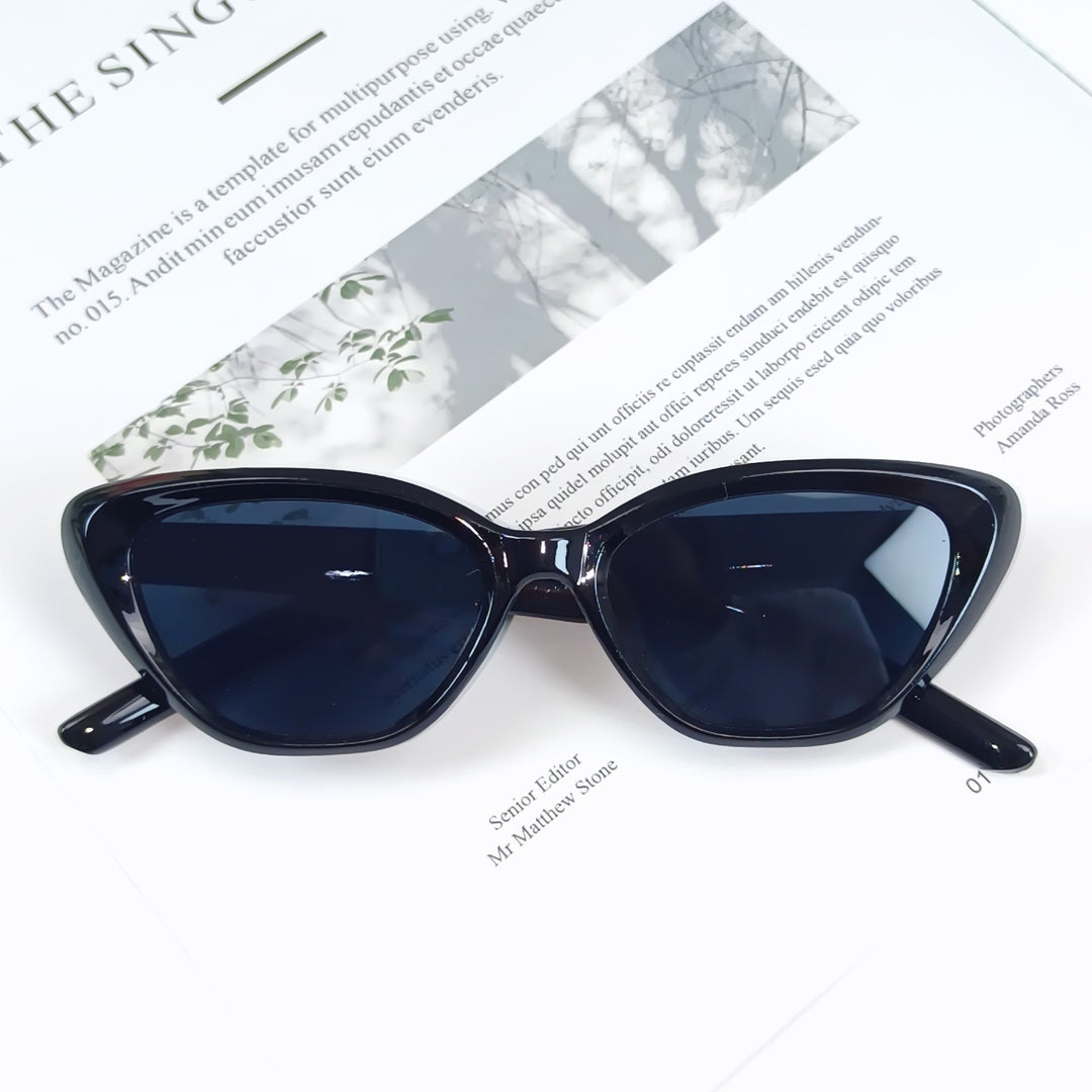 Retro Inspired Cat-Eye Sunglasses Stornfield