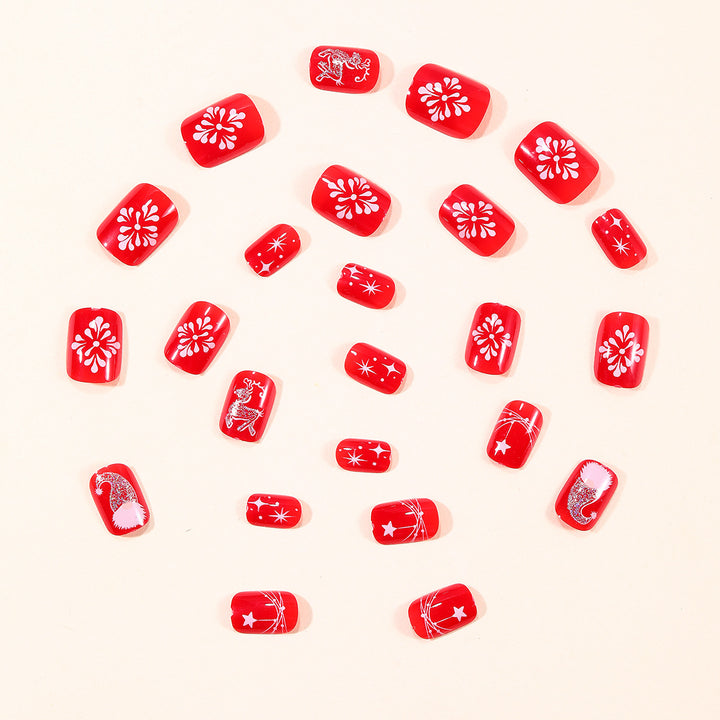 Festive Holiday-Themed 3D Nail Art Extensions Stornfield
