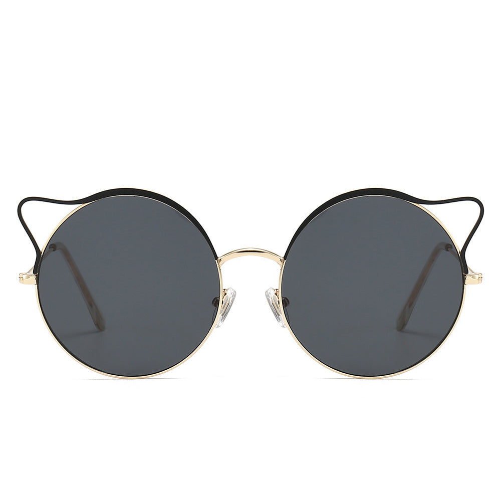 Fashionable Cat-Eye Sunglasses with Mirrored Lenses Stornfield