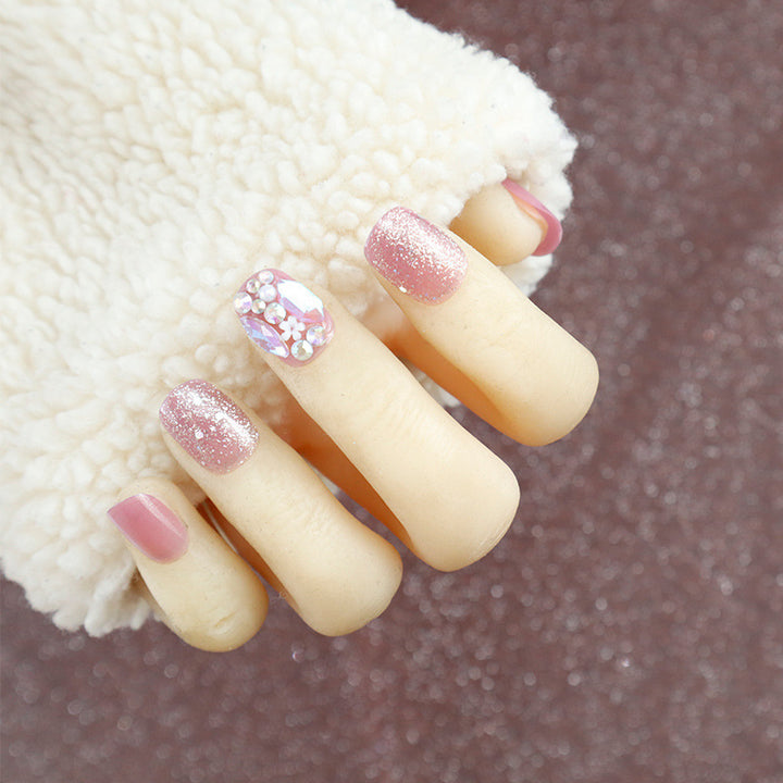 Premium Sparkling Press-On Nail Set with Decorative Rhinestones Stornfield