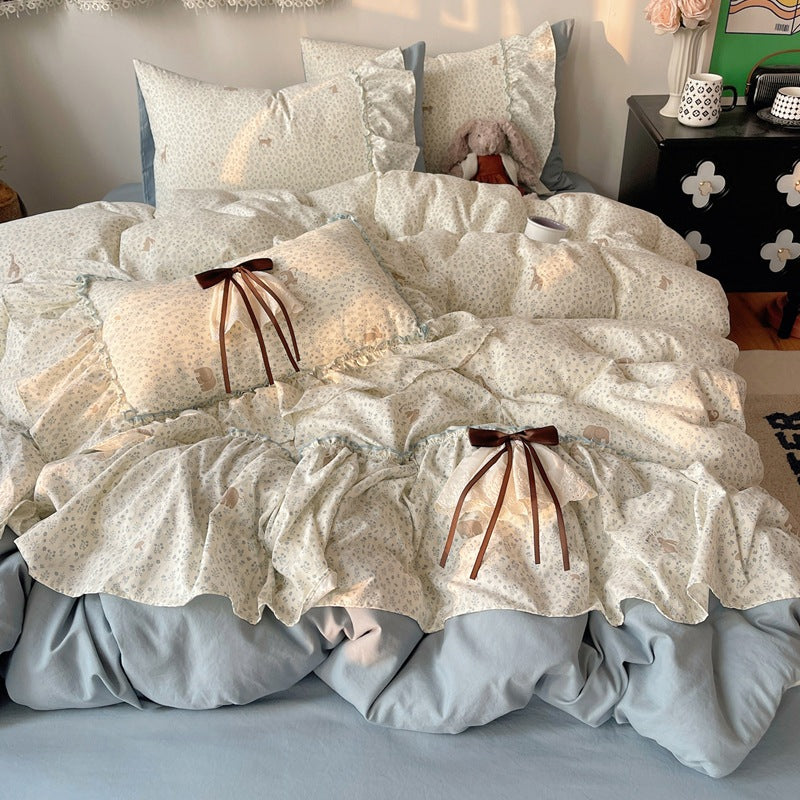 Ruffled Floral Patterned Duvet Set
