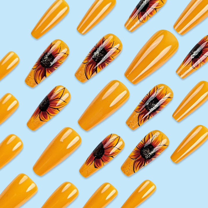 Floral Art Press-On Nail Set Stornfield