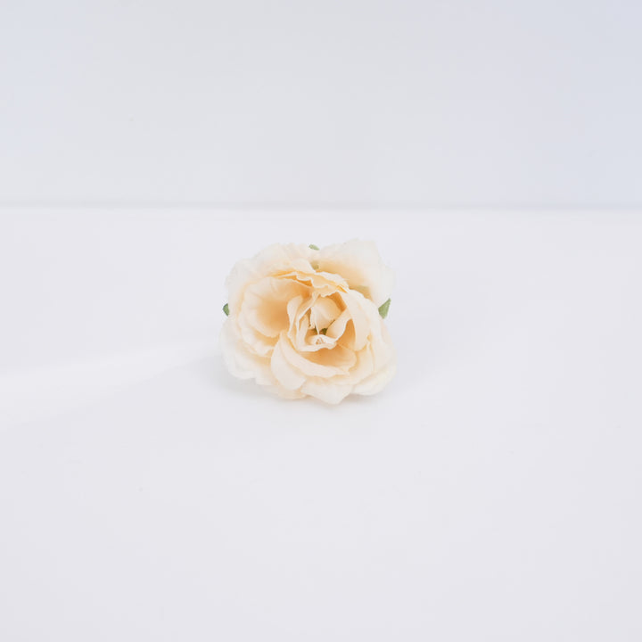 Elegant Floral Hair Accessory