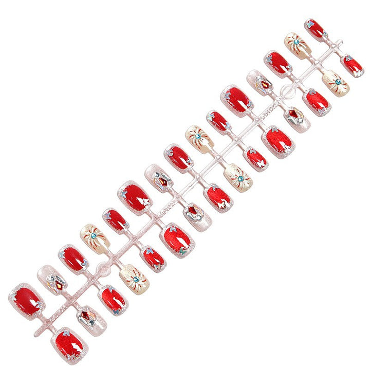 Nail set with sparkly glitter and creative design accents Stornfield