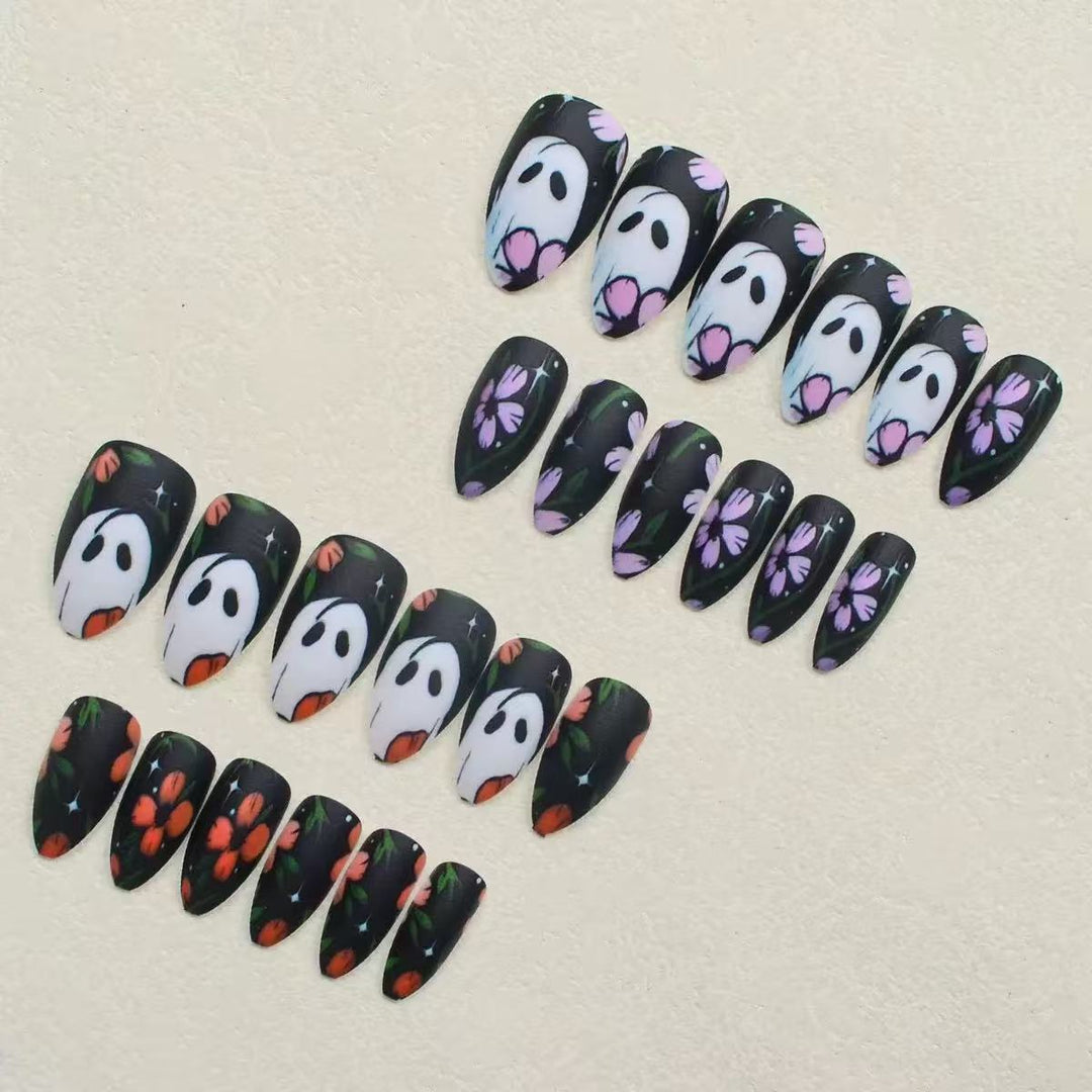Artificial nail set with floral and spooky designs Stornfield