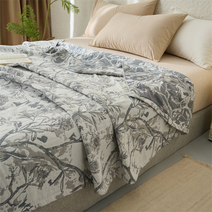 Light cotton throw blanket with floral rose print