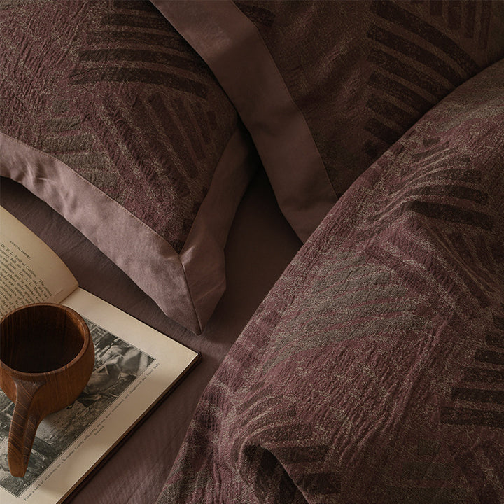 Geometric Reversible Cotton-Blend Duvet Cover Set with Pillow Shams