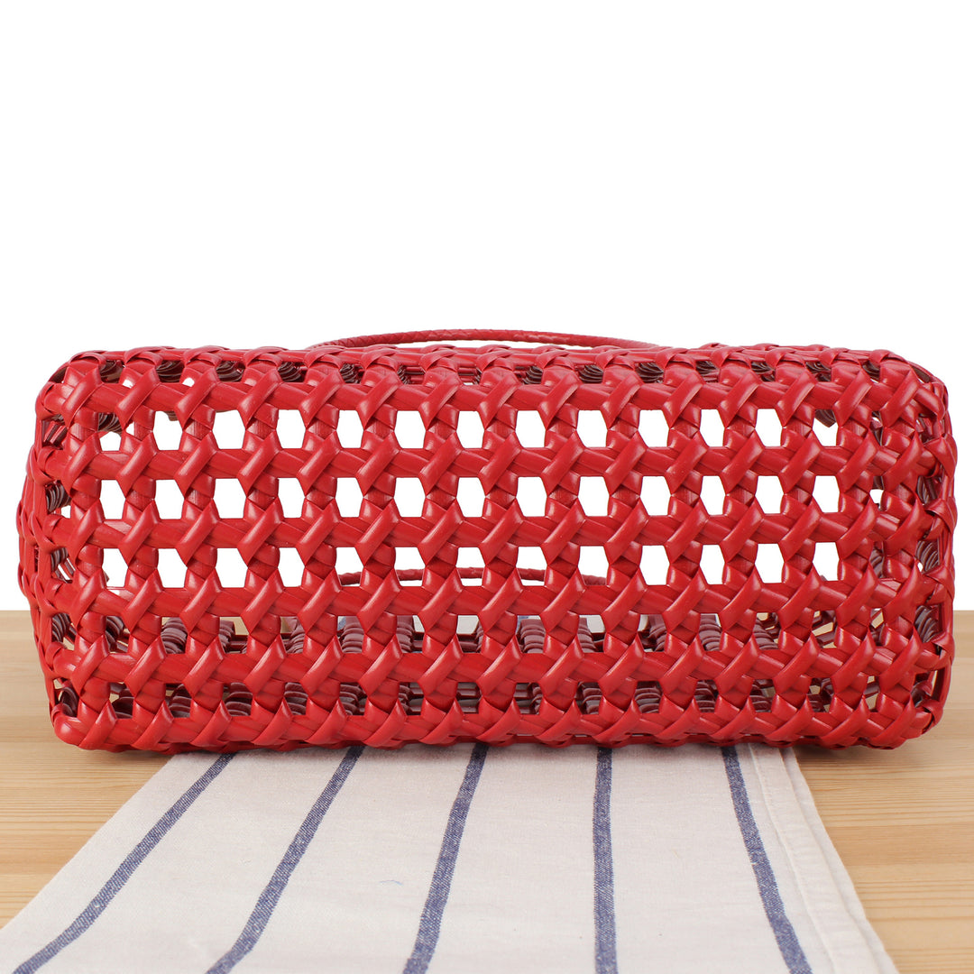 Stylish willow bag with modern grid design Stornfield