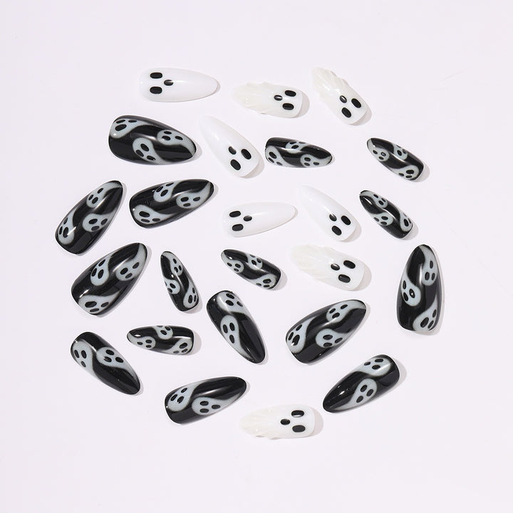 Creative Nail Art Set with Ghost Motifs Stornfield
