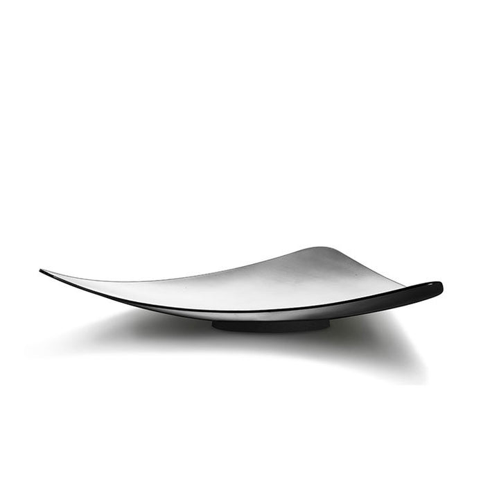 Elegant Dish-shaped Centerpiece