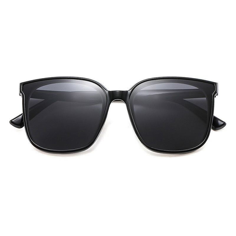 Women's modern square sunglasses with UV protection and slim temples Stornfield