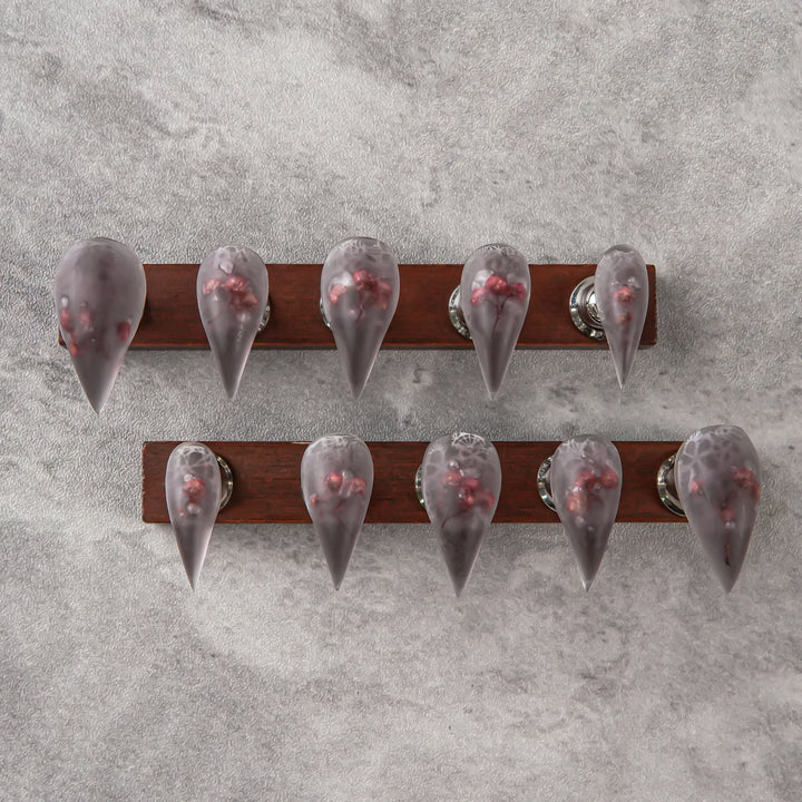 Artistic Stiletto Press-On Nail Kit