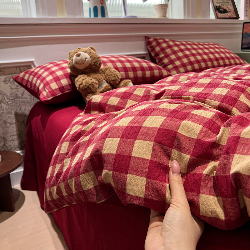 Cozy Checkered Duvet Cover Set