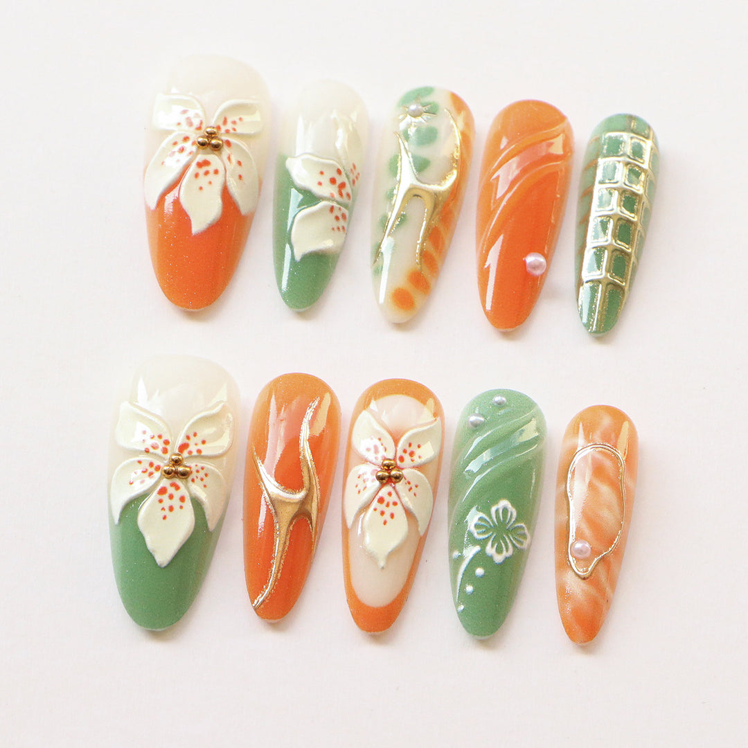 Floral Themed Decorative Press-On Nails