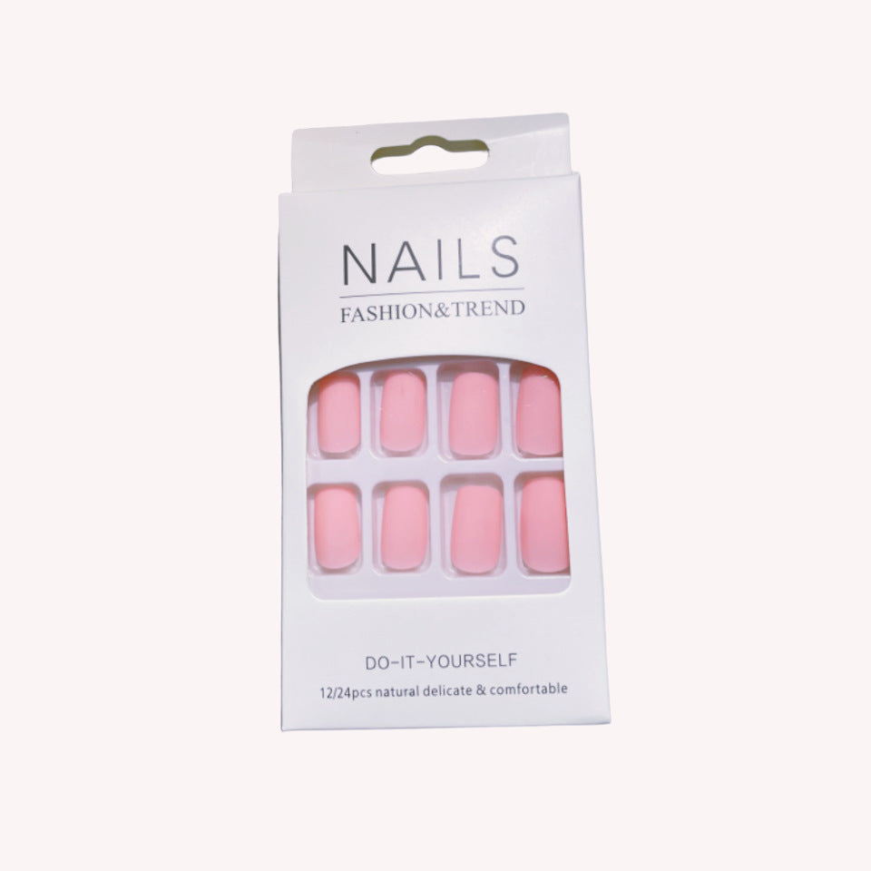 Press-On Nail Kit with Elegant DIY Design Stornfield