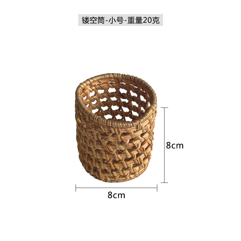 Women handwoven storage basket Stornfield