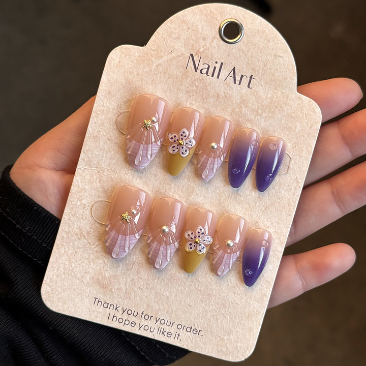 Luxe Decorative Press-On Nail Collection Stornfield