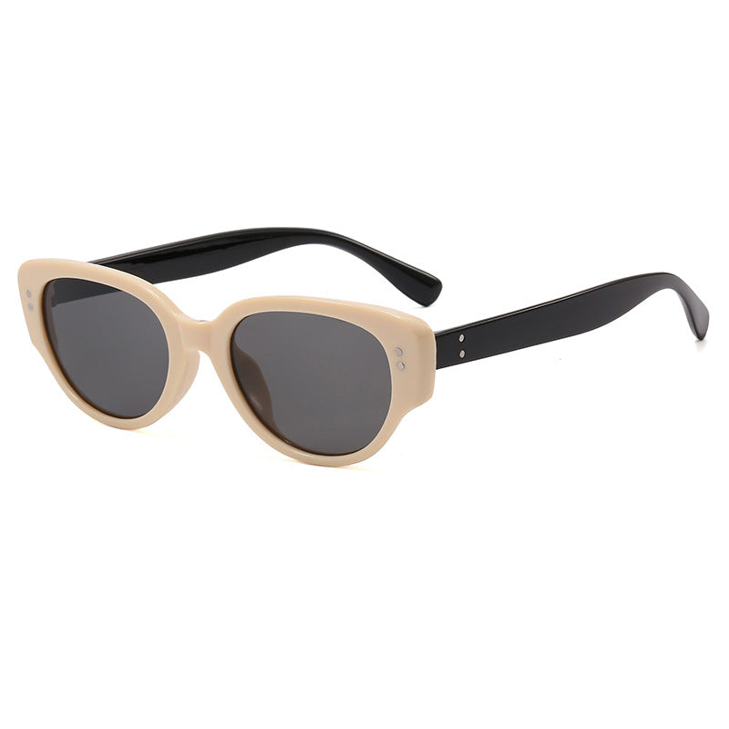 Women's fashionable sunglasses with striking design Stornfield