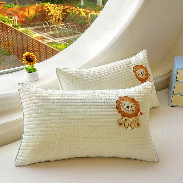 Quilted Cushion Cover Set with Embroidered Dog Design and Velvety Handle