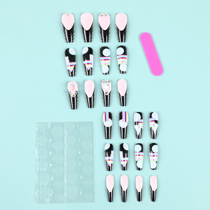 Creative artificial nails with modern graphic designs Stornfield
