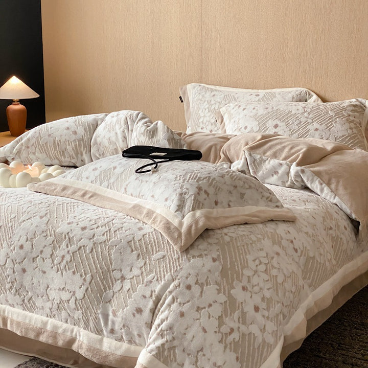 High-quality jacquard bedding set with floral relief texture and soft percale feeling