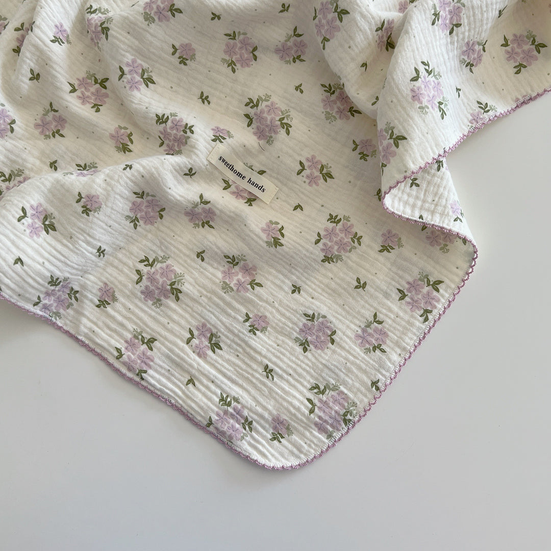 Women's Cozy Blanket with Floral Design Stornfield