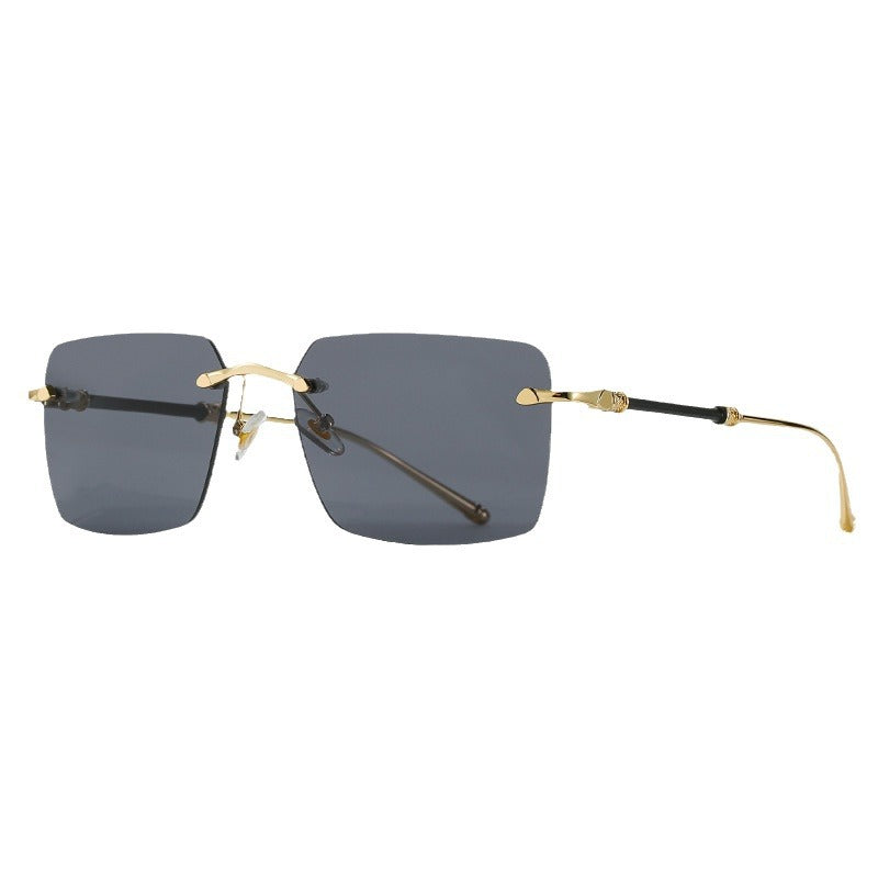 Women's fashionable sunglasses with square frame and luxurious accents Stornfield