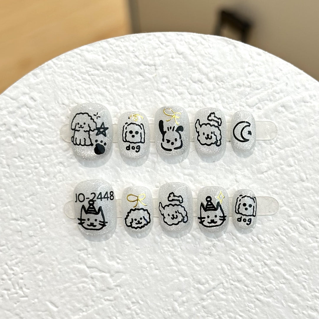 Whimsical Animal-Themed Press-On Nail Art Set