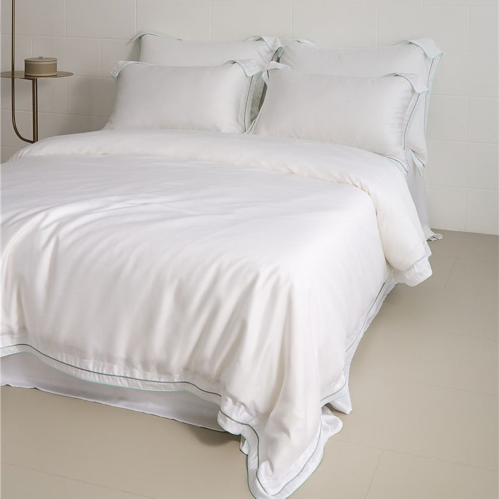 Luxurious Smooth Satin Sheet Set