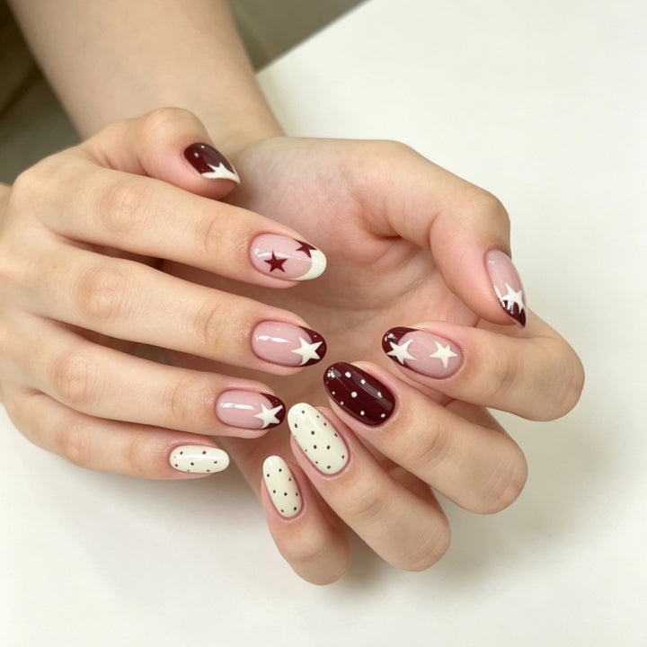 Stylish star design artificial nails Stornfield